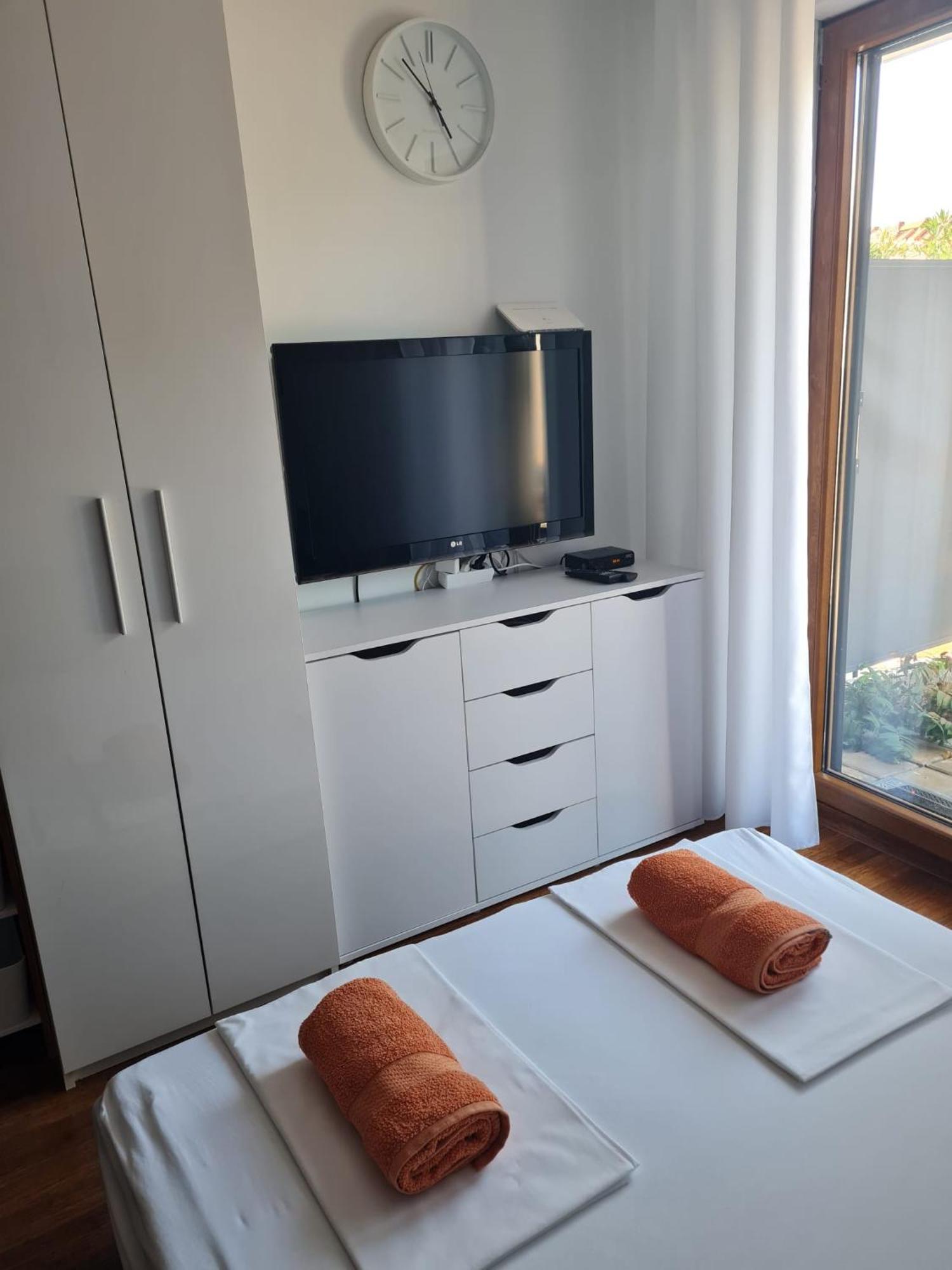 Apartment Relax Villa Salena 斯拉汀 外观 照片